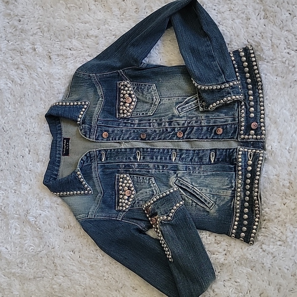 Silver rivets grommets jean jacket small